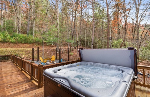 Aska Cabin | New Listing Specials! Spacious - Fire Pit - Pool Table - Shuffleboard
