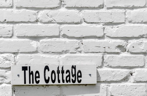 Tyler Cabin | NEW LISTING! The Cottage (1-Bedroom Cabin) by RedAwning