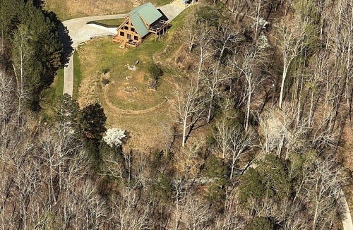 Talking Rock Cabin | *NEW LISTING* The Summit Getaway