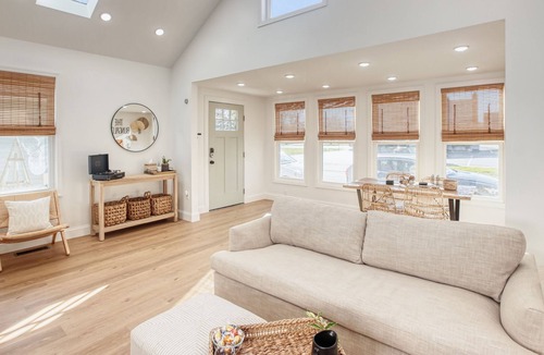 Fair Haven House | New Listing! | Walkable | Stocked | WFH