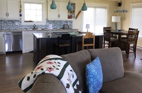 Princetown Cottage | NEW LISTING!- Waterfront Cottage, Only 5 Minute Drive To Beach