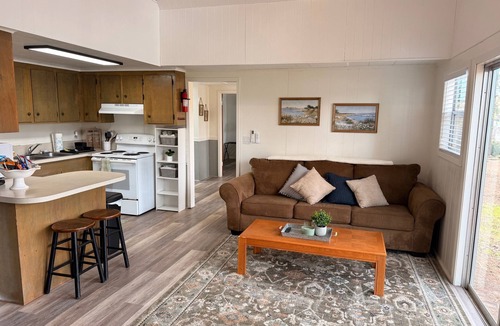Negreet House | New Listing! Waterfront Toledo Bend Lake House w/Private Dock - Sleeps 6