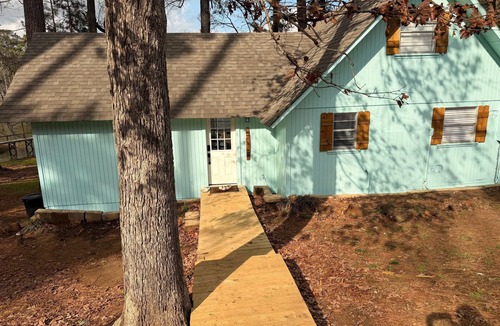 Negreet House | New Listing! Waterfront Toledo Bend Lake House w/Private Dock - Sleeps 6