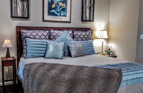 Hendersonville Resort | NEW LISTING! ♥ Your home for a relaxing Mountain Get Away or exploring the area.