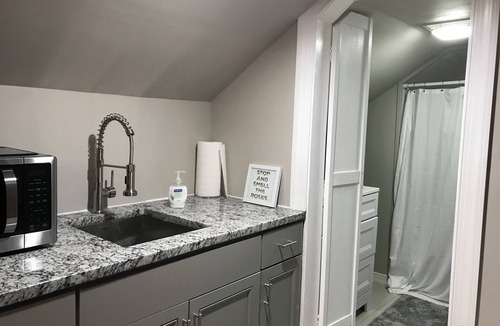 Central Oklahoma City Apartment | New & Lovely Attic Loft in Beautiful Neighborhood