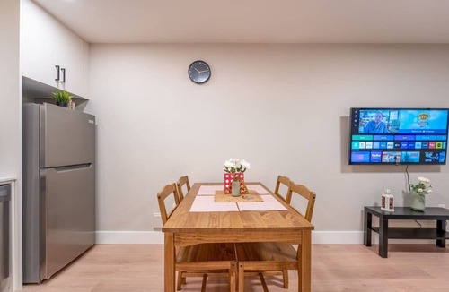 Halifax Villa | New Luxury 2BR, 1 BR, Living & Kitchen in Halifax