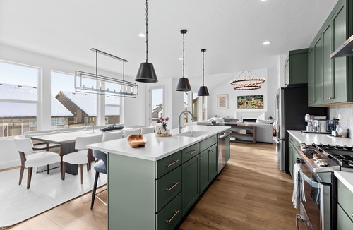 Mountain Green House | New Luxury 6BR Mountain Home Minutes from Snowbasin 4,100 Sq Ft w/Mountain Views