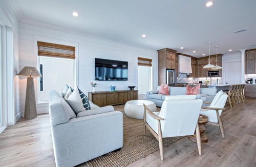 Southpointe House | New Luxury 8 bedroom Beachfront House, Sandy Crax Middle, with Private Pool. Prickett Properties
