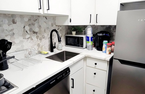 Baltimore Apartment | New luxury apartment in Baltimore City near JHU and the heart of Hampden