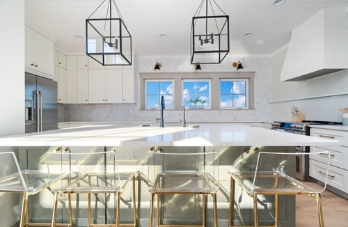 Pine Knoll Shores House | New luxury home in prestigious Roosevelt Beach