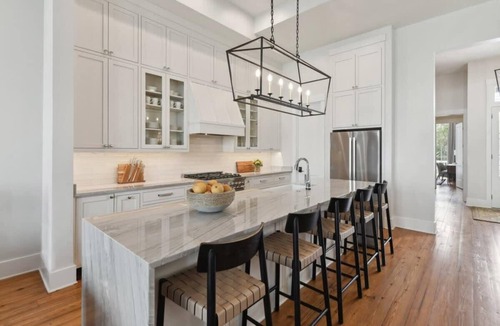 Faubourg Lafayette Condo | New Luxury Home | Heated Pool & Spa