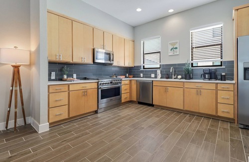 Near East Side House | NEW! Luxury Home - Walk to DT & Alamodome - Garage