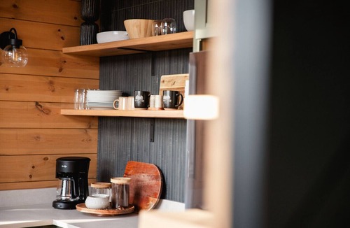 Perryville Cabin | New! Luxury Meets Nature - TreeRise at BaseCamp