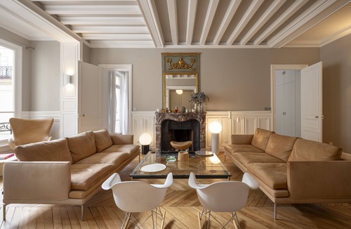 16th Arrondissement Apartment | New Luxury Parisian Appartement near Eiffel Tower