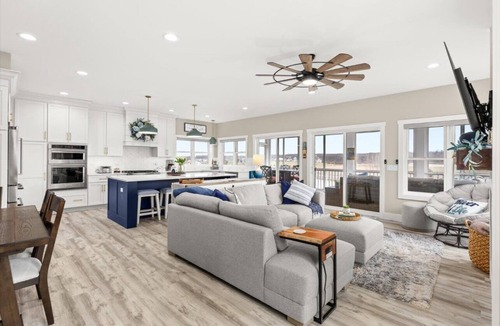 Ottawa House | New Luxury Riverfront 4-bedroom home in Heritage Harbor with sunset views