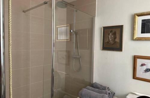 South Cadbury Apartment | New luxury self-contained studio