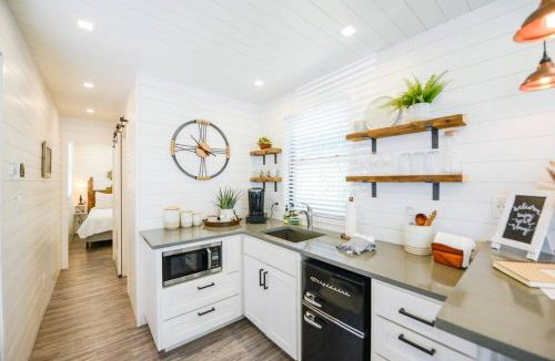 Waco House | New Luxury Shipping Container