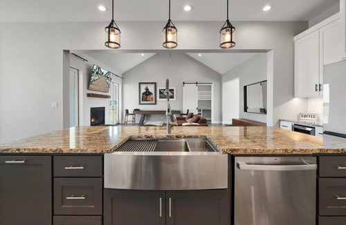 Waco House | New! Luxury Texas Farmhouse