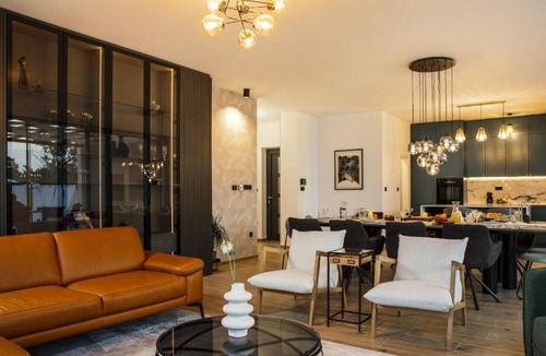 Zmijavci Villa | NEW Luxury Villa - Six Bedroom Villa