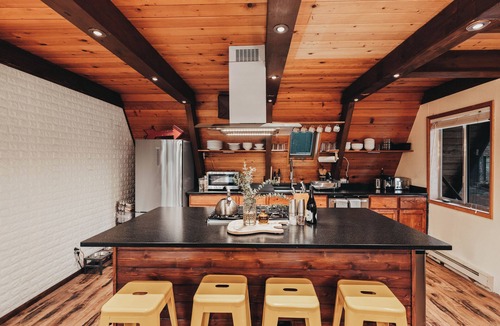 Sisters Cabin | NEW ! Majestic A-Frame on 5 acres!