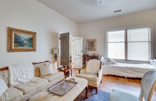 New Market Apartment | New Market Apartment 6 Mi to Shenandoah Caverns!