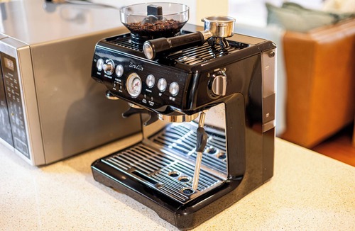 Glen Waverley House | New Melbourne Staycation 3BRM