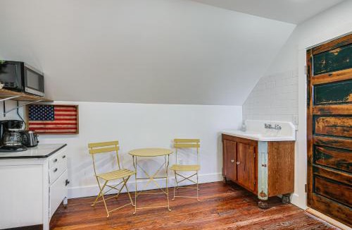 New Melle Apartment | New Melle Apartment Near Missouri Wine Country