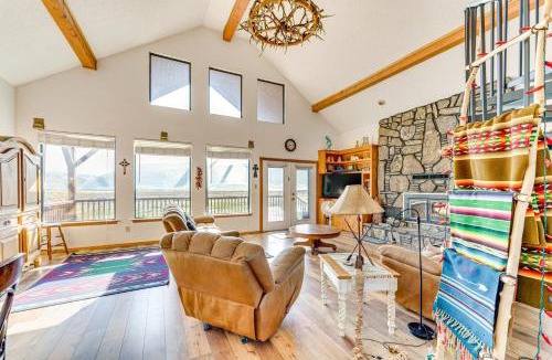 Eagle Nest House | New Mexico Cabin Hideaway w/Eagle Nest Lake Views