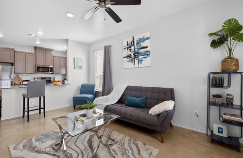 Temple House | New! Modern 3BR w/Fenced Yard, Pet Friendly!