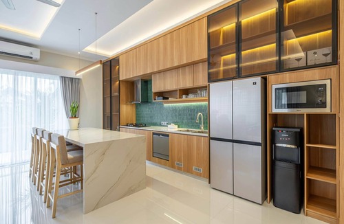 Kediri Villa | New Modern 4BR Canggu Villa/Rooftop/Pool/View