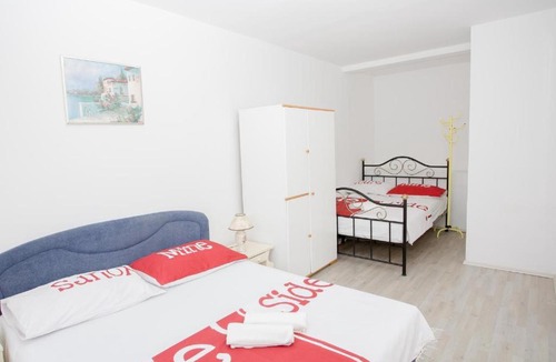 Jesenice Apartment | New modern apartment , close to the beach