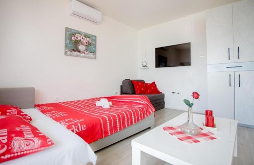 Jesenice Apartment | New modern apartment , close to the beach