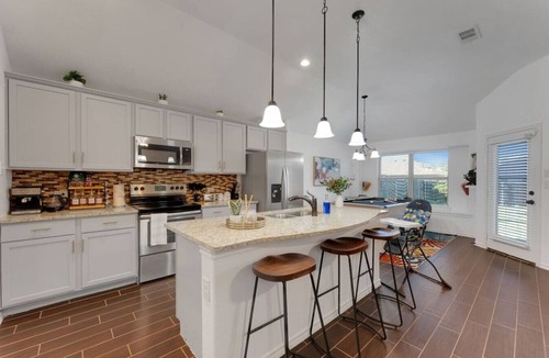 Grand Prairie House | New - Modern Bohemian Home