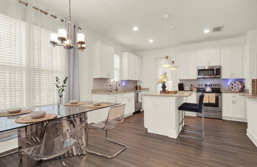 Holden-Paramore House | New! Modern Home - 4 Beds 2.5 Baths - 5 minutes from Downtown