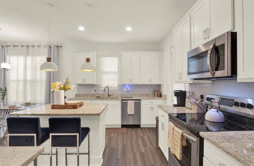 Holden-Paramore House | New! Modern Home - 4 Beds 2.5 Baths - 5 minutes from Downtown