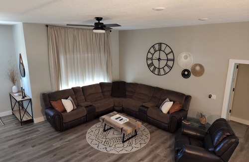 Joplin House | New Modern Home