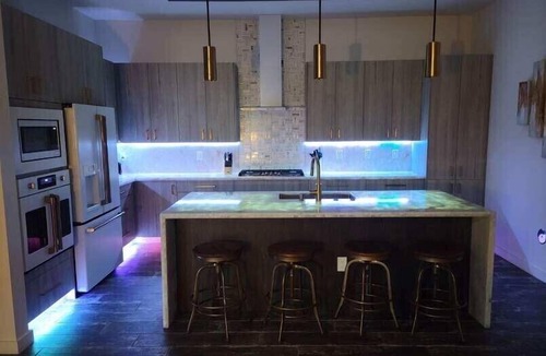 Corrales House | New Modern house- heart of Corrales