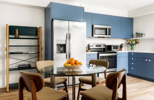 Culver - West House | New! Modern Mar Vista Hideaway
