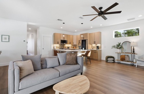 Mount Dora House | NEW! Modern Mount Dora Escape Style and Sunshine