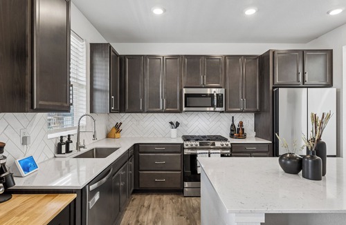 Littleton House | New Modern Retreat w/Mountain Views, Fire Pit + Deck