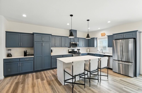 Weber House | NEW! Modern Townhome Retreat in Prime Location