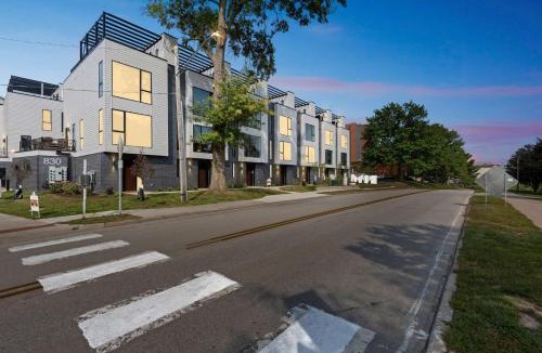 Iowa City House | New Modern Townhome with Rooftop Patio townhouse