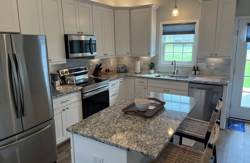 Lexington House | New Mountain View Home in The Ponds at Lexington