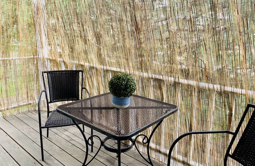 Naperville Condo | NEW Naperville 2br Condo w/Private Deck