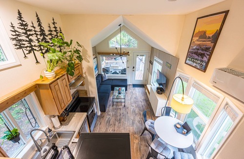 Port Angeles House | NEW Nestled Private Tiny Home Situated Near ONP