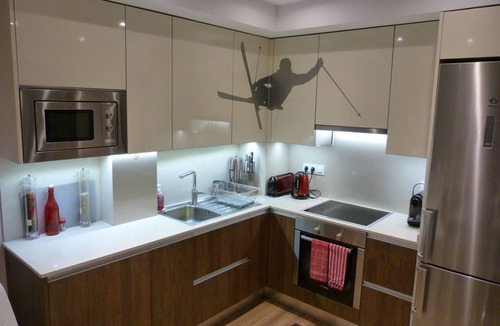 Meritxell Apartment | New nice apartment with private garage, 400m from Funicamp in ENCAMP