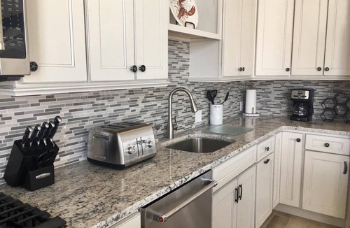 Beach Haven Terrace Apartment | NEW OCEAN BLOCK DUPLEX