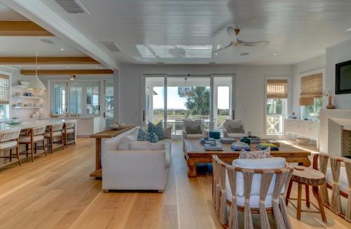 Isle of Palms House | New Ocean Front Home
