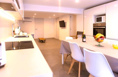 El Roc de Sant Gaieta Apartment | New Opening in front of Roc de Sant Gaietà beach
