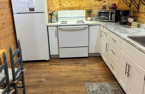 Broken Bow Cabin | NEW Owner! Cottage by Lock & Key Cabins, Broken Bow, OK